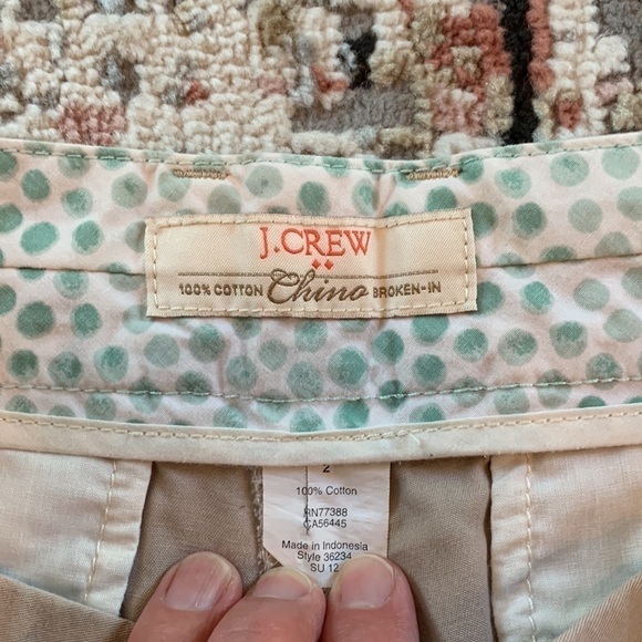 3-$30  Crew chino broken-in size 2 khakis - Picture 2 of 3